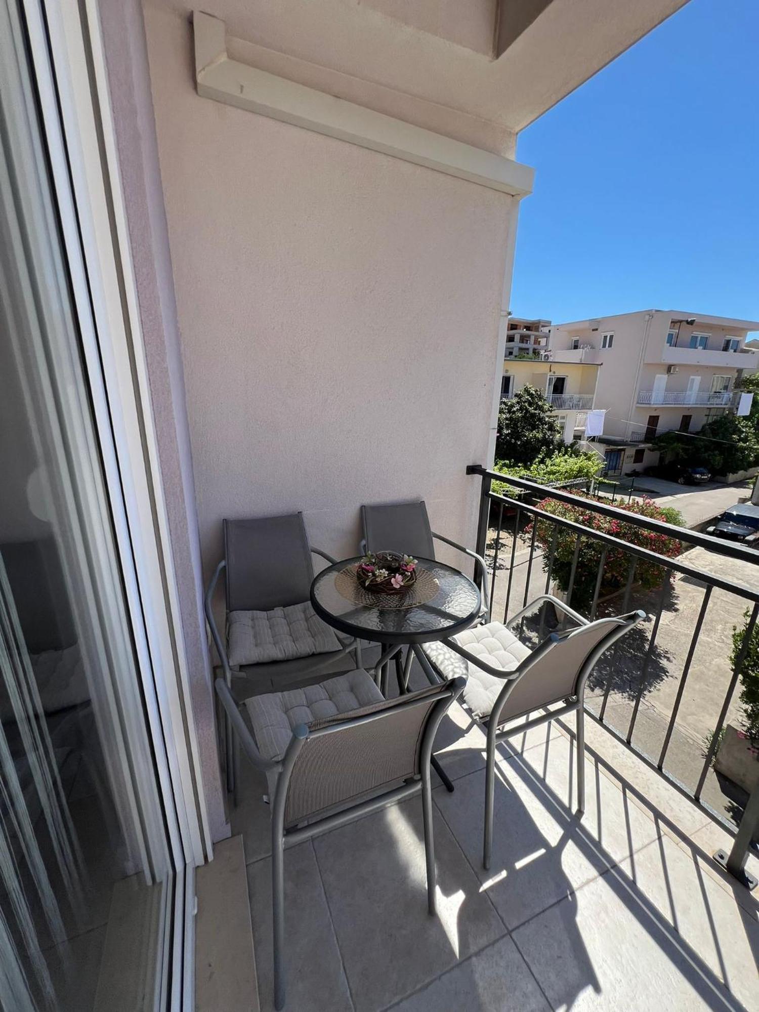 City Apartments Nada Makarska Exterior photo