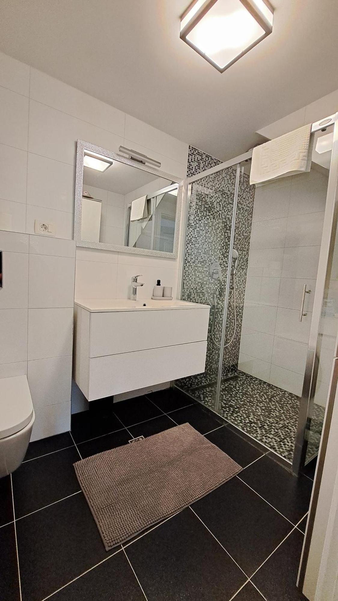 City Apartments Nada Makarska Exterior photo